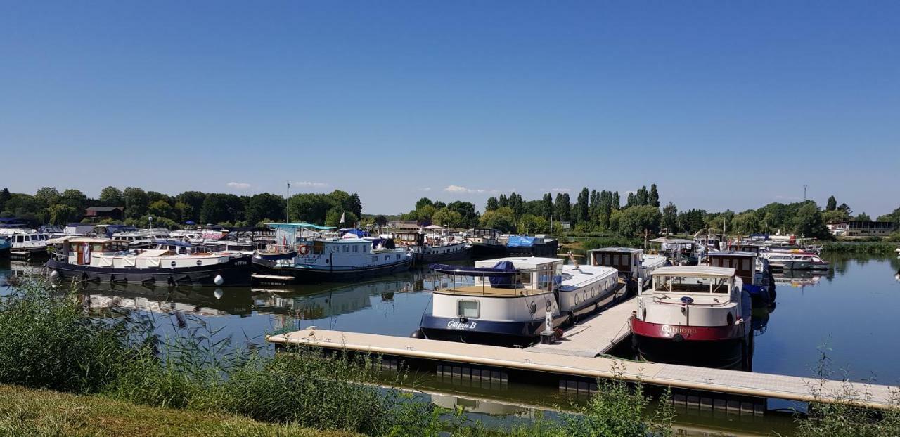 Les Petites Forges Apartment Auxonne Exterior foto